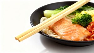 중국산 원형 대나무 젓가락의 기술적 우위와 지속 가능한 공급망 전략